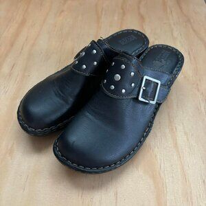 Vintage Canyon River Blues black studded buckle slip in clogs